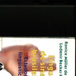 خرید و دانلود نسخه کامل کتاب Língua Brasileira de Sinais: Estudos linguísticos