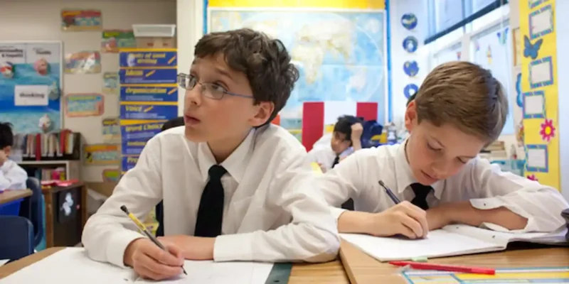 خرید و دانلود طرح توجیهی مدرسه غیر انتفاعی نگارش 1404 - تصویر 1