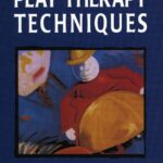 خرید و دانلود نسخه کامل کتاب 101 Favorite Play Therapy Techniques (Volume 1) (Child Therapy) - Original PDF
