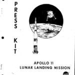 خرید و دانلود نسخه کامل کتاب Apollo 11: lunar mission press kit