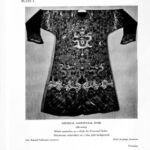 خرید و دانلود نسخه کامل کتاب Art of silk weaving in China: Symbolism of Chinese Imperial Robes