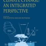 خرید و دانلود نسخه کامل کتاب Climate Change: An Integrated Perspective (ADVANCES IN GLOBAL CHANGE RESEARCH Volume 1)