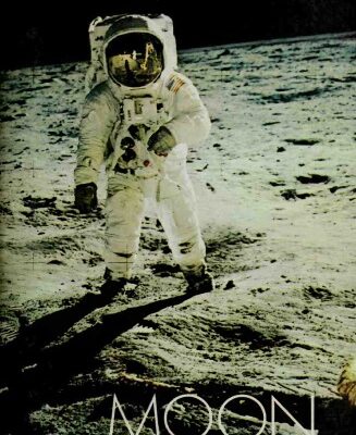 خرید و دانلود نسخه کامل کتاب Moon