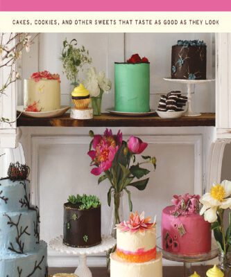 خرید و دانلود نسخه کامل کتاب Organic and Chic: Cakes, Cookies, and Other Sweets That Taste as Good as They Look