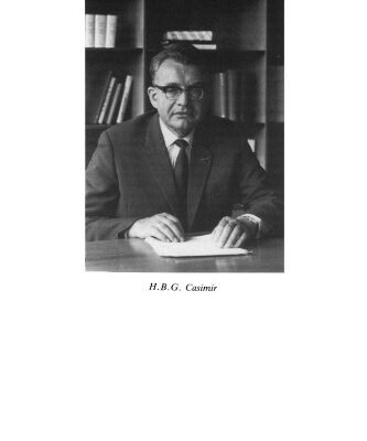 خرید و دانلود نسخه کامل کتاب Physics in the Making. Essays on Developments in 20th Century Physics