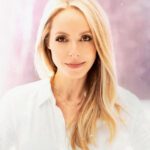 خرید و دانلود نسخه کامل کتاب Super Attractor: Methods for Manifesting a Life beyond Your Wildest Dreams