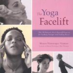 خرید و دانلود نسخه کامل کتاب The Yoga Facelift