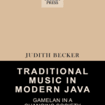 خرید و دانلود نسخه کامل کتاب Traditional Music in Modern Java: Gamelan in a Changing Society