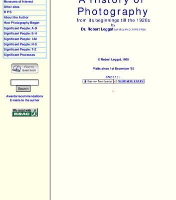 خرید و دانلود نسخه کامل کتاب A History of Photography from its beginnings till the 1920s