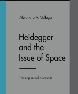 خرید و دانلود نسخه کامل کتاب Heidegger and the Issue of Space: Thinking on Exilic Grounds