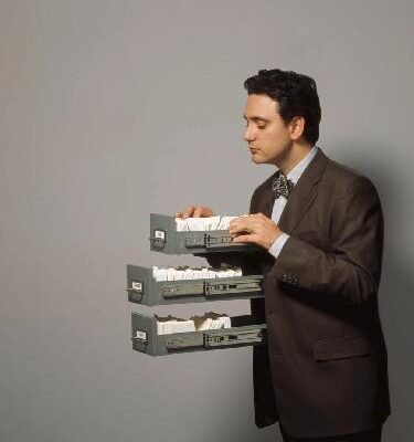 خرید و دانلود نسخه کامل کتاب January Special Issue Managing Yourself
