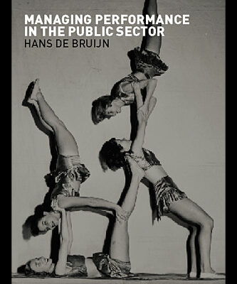 خرید و دانلود نسخه کامل کتاب Managing Performance in the Public Sector