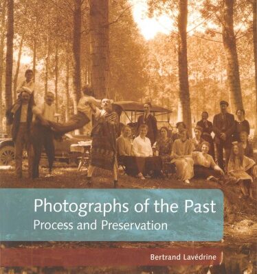 خرید و دانلود نسخه کامل کتاب Photographs of the Past. Process and Preservation