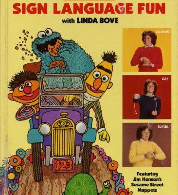 خرید و دانلود نسخه کامل کتاب Sign Language Fun with Linda Bove