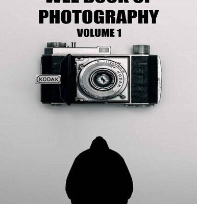 خرید و دانلود نسخه کامل کتاب Wee Book Of Photography: Volume 1