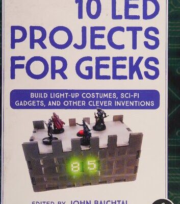 خرید و دانلود نسخه کامل کتاب 10 LED Projects for Geeks
