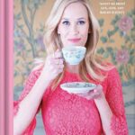 خرید و دانلود نسخه کامل کتاب Whiskey in a Teacup: What Growing Up in the South Taught Me About Life, Love, and Baking Biscuits by Reese Witherspoon