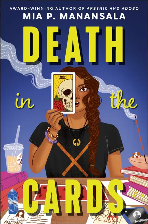 death-in-the-cards-by-mia-p-manansala_69fafe76b2574 خرید و دانلود نسخه کامل کتاب صوتی انگلیسی مرگ در کارتها، اثر میا پی. مانانسالا (از مجموعهی معماهای آشپزخانه تیتا رزی) Death in the Cards by Mia P. Manansala - تصویر 1
