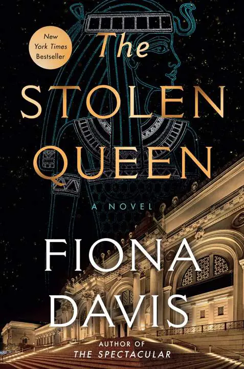the-stolen-queen-by-fiona-davis_6a18510647816 خرید و دانلود نسخه کامل کتاب صوتی انگلیسی ملکهی ربودهشده، اثر فیونا دیویس The Stolen Queen by Fiona Davis - تصویر 1