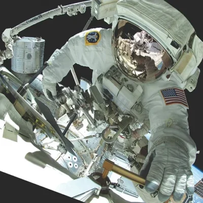 خرید و دانلود نسخه کامل کتاب 
Human Spaceflight Operations: Lessons Learned From 60 Years in Space