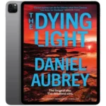 خرید و دانلود نسخه کامل داستان انگلیسی The Dying Light 2025 | رمان انگلیسی | داستان انگلیسی